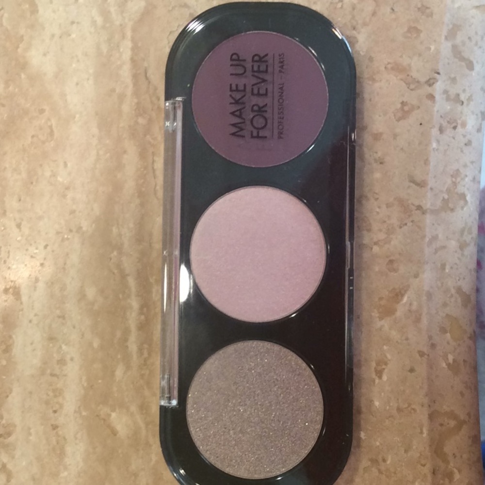 Make Up For Ever Eyeshadow Palette Trio.